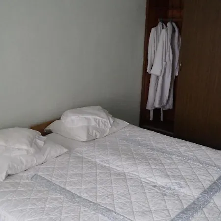 Sanatoriy-hotel Feofaniya Hotel Kyiv